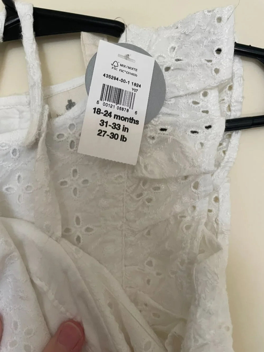 Baby Gap White Eyelet Romper with Hat 18-24M NWT